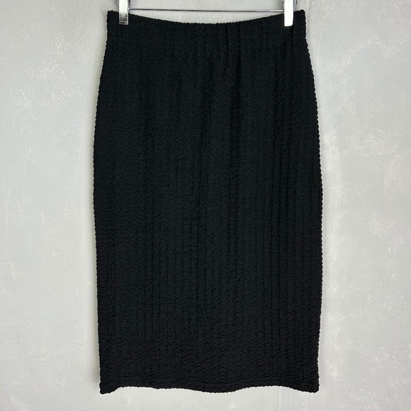 Vince size M straight midi skirt smocked textured black pull on elastic waist - Picture 1 of 9